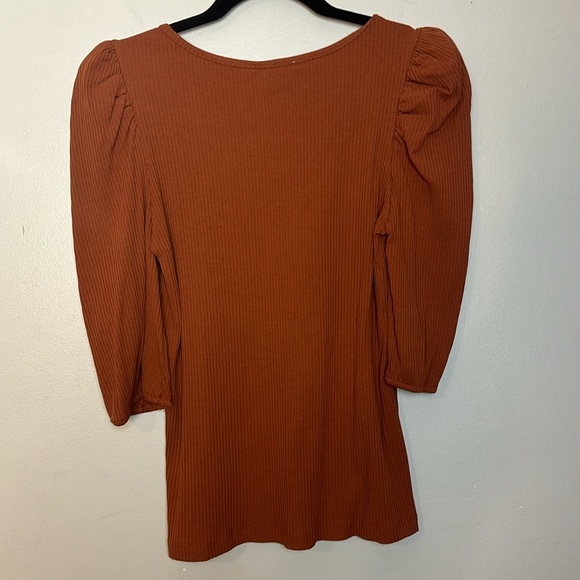 Sugarlips Rust Ribbed Top - Picture 8 of 8